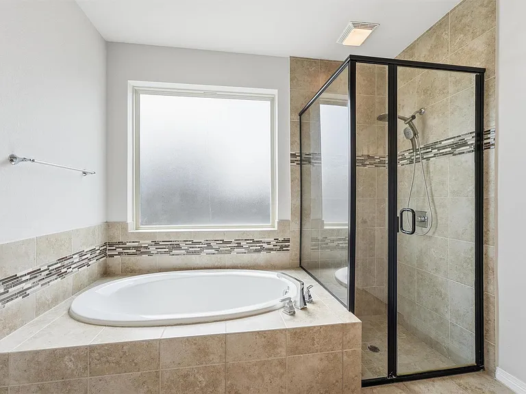 2994 Vintage Park Ln — Photo 15