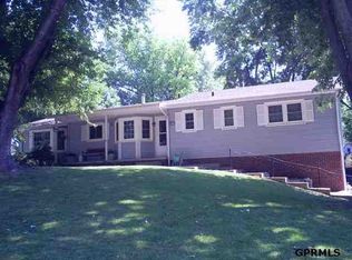 2115 S 110th St, Omaha, NE 68144