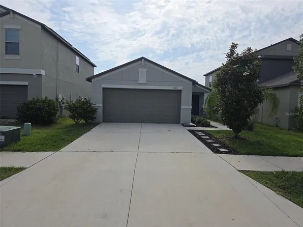 5104 Dandelion St, Apollo Beach, FL 33572