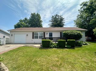 491 E Grove St, Wheatfield, IN