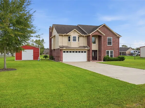 13612 Washington St, Santa Fe, TX 77510