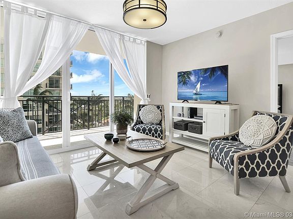 5th image of 610 W Las Olas Blvd APT 1119N
