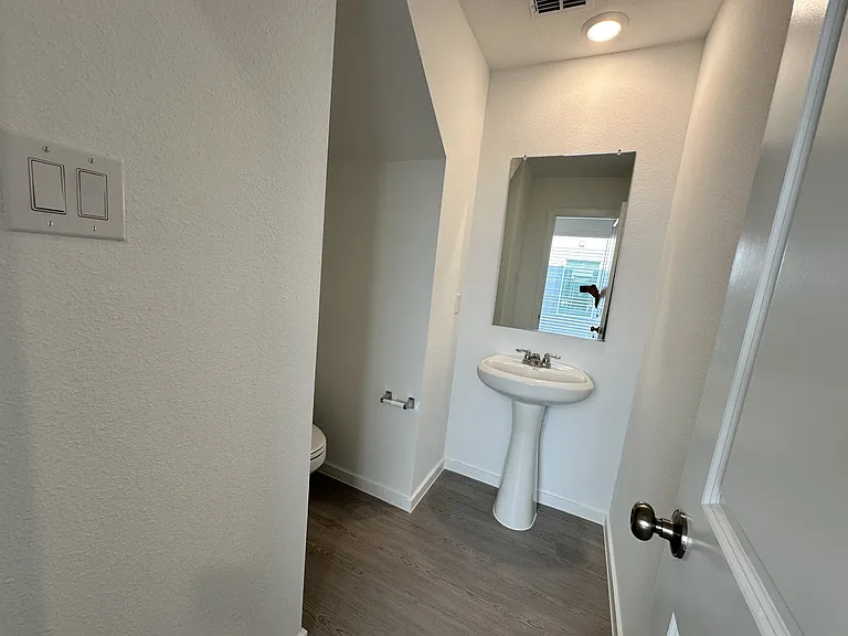 833 Sandhill Crane Ln — Photo 4