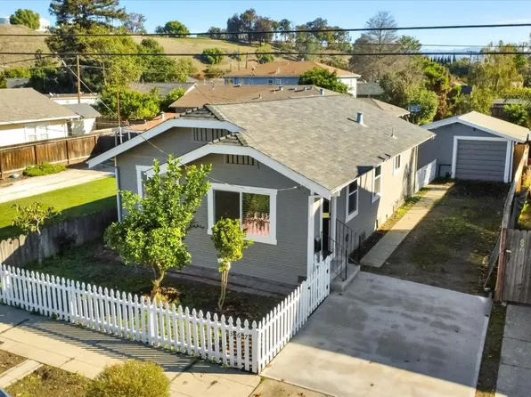 367 College St, Hollister, CA 95023