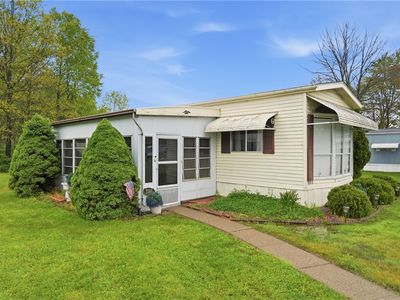 1515 Lee Ln, Grove City, PA, 16127
