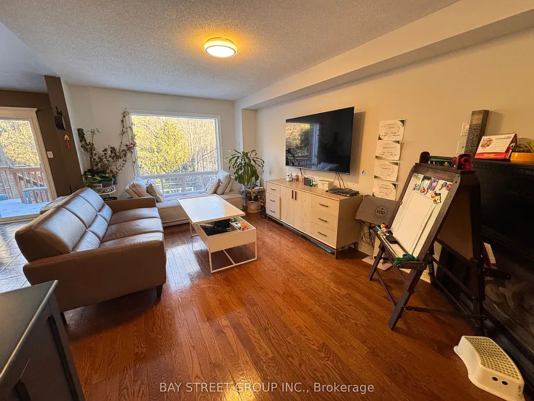 2118 Erin Gate Blvd — Photo 4