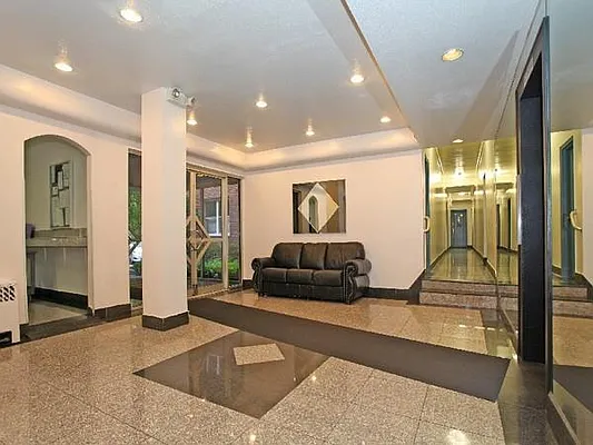 Sold by Exclusive Properties Sotheby's International Realty | media 6