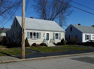 384 Vine St, Pawtucket, RI 02861