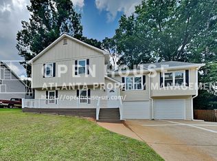 979 Tyrell Dr, Austell, GA 30106