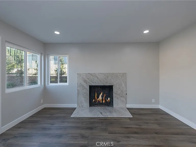 980 S Loyola Dr — Photo 16