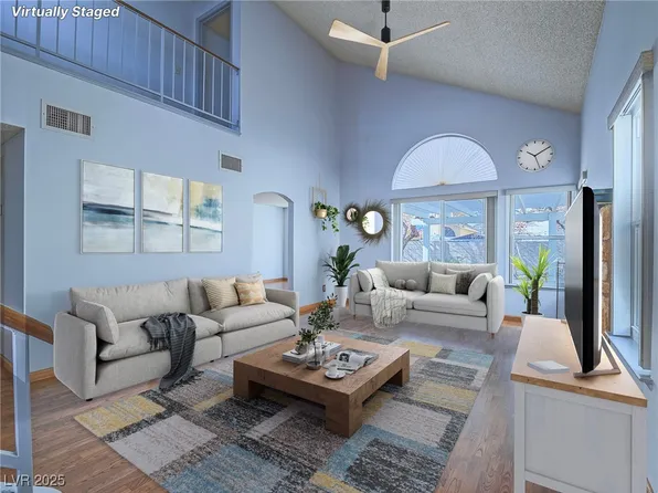 7117 Shadow Crest Dr, Las Vegas, NV 89119