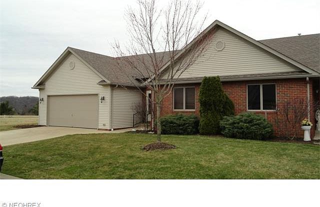 1st image of 1133 Pine Bluff Dr NE
