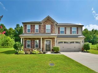 3262 Streamside Dr, Davidson, NC 28036