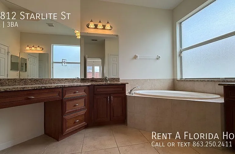 15812 Starlite St — Photo 24