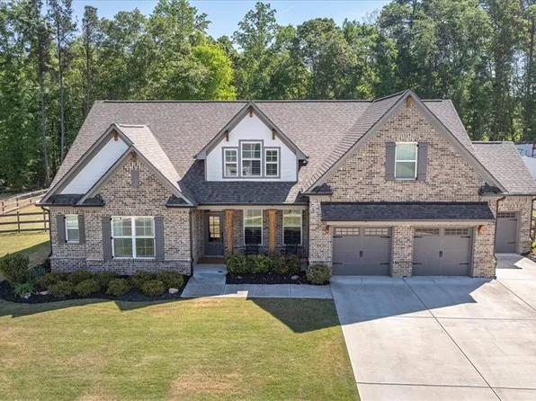 1607 Muscadine Drive, Hoschton, GA 30548