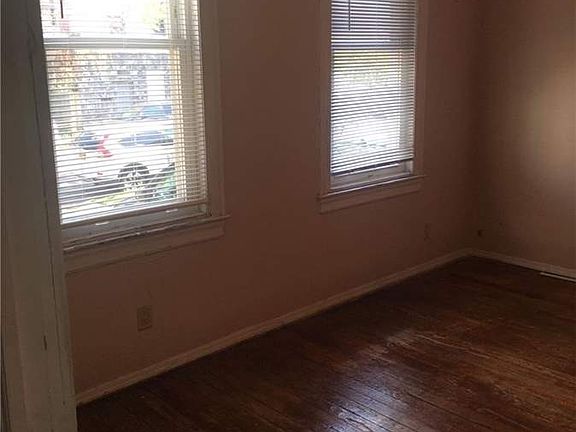 2nd image of 149-43 Roosevelt Ave #1