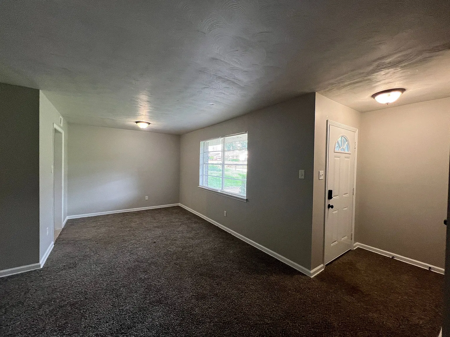 3236 Gaylord Ln — Photo 4