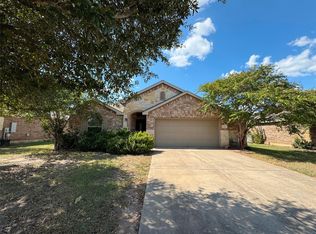 176 Dark Forrest, Kyle, TX 78640