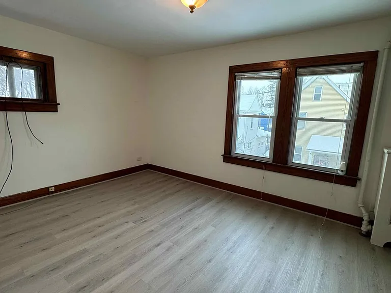 1116 Fairfield St — Photo 8