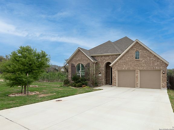 3rd image of 3091 BLENHEIM PARK