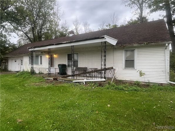 Additional property image - 2306 Cayuga Dr, Niagara Falls, NY 14304