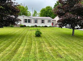 36 Davis St, Dover Foxcroft, ME 04426