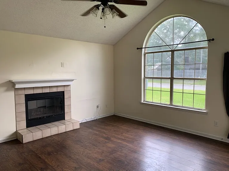 706 Timber Ridge Trl — Photo 6