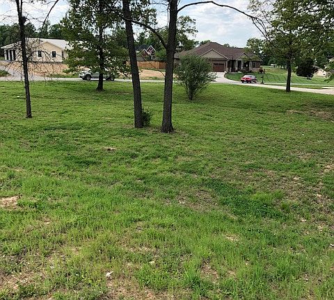 3rd image of 21 Jonathan Ln