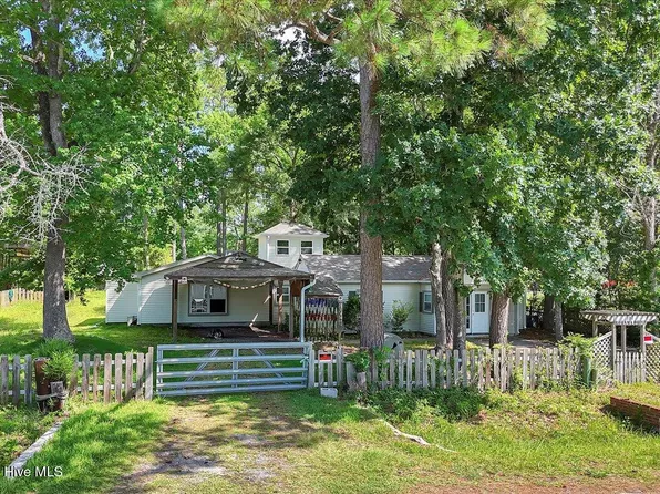 197 Bahama Drive, Hampstead, NC 28443