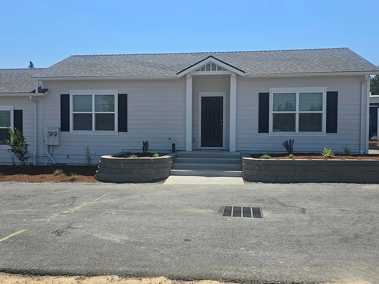 2032 Allen Creek Rd #B — Photo 1