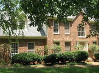 1315 Wheatfield Dr, Lawrenceville, GA 30043