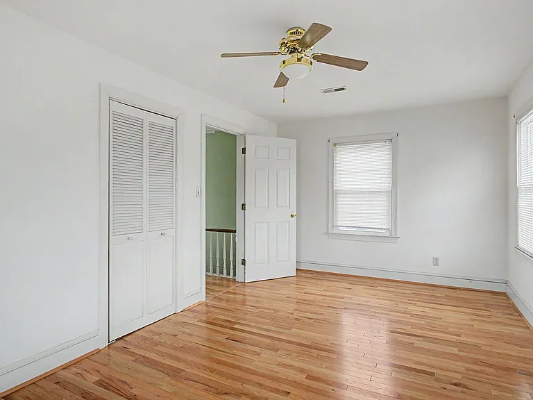 234 Washington St — Photo 12