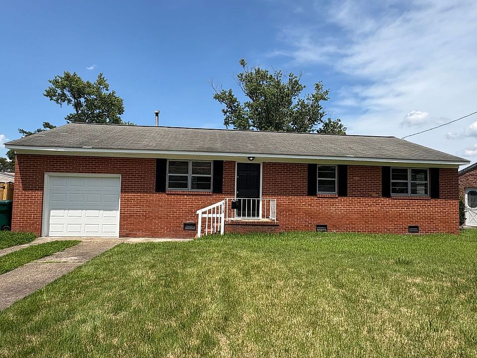 1st image of 713 Willow Dr