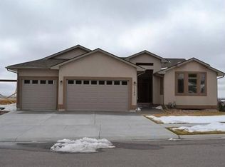 1103 Skyline Dr, Cheyenne, WY 82009