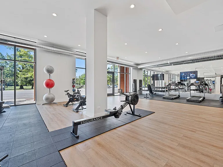 1604 N Richmond St #2D — Photo 23