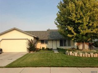 570 Yellow Jacket Rd, Dayton, NV 89403