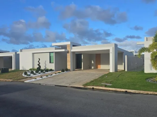 Calle Amazonas #110, Bayamon, PR 00959