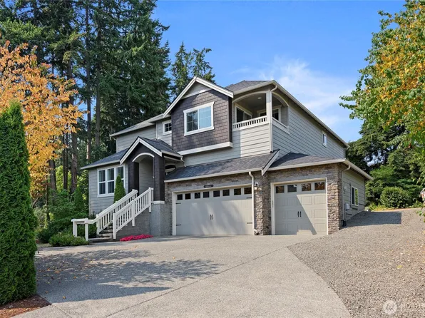 13844 La Vigne Court NE, Bainbridge Island, WA 98110