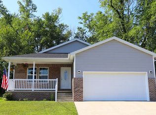1928 Norton Ln, Bedford, IN