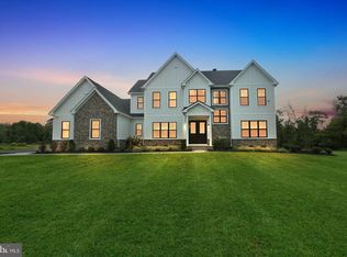 6934 Greene Meadow Ln, New Hope, PA 18938