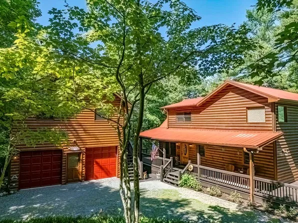 122 Skybound Rd, Blue Ridge, GA 30513
