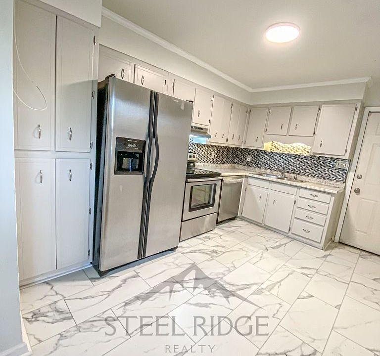 Stainless Steel appliances