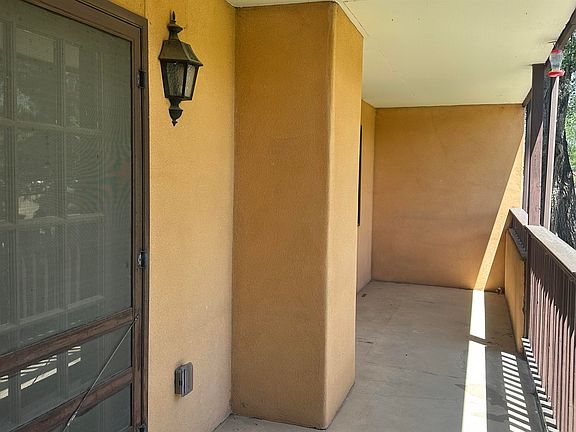 2nd image of 405 Camino de la Placitas #5A