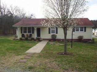 7682 Almaville Rd, Arrington, TN 37014
