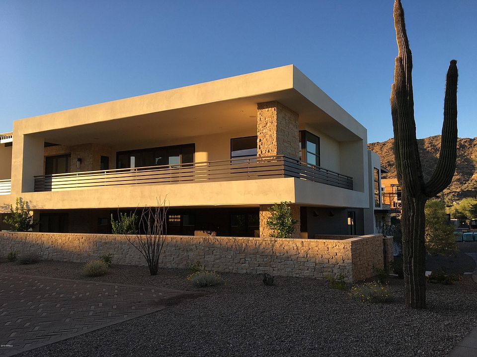 1st image of 5589 E Stella Dr