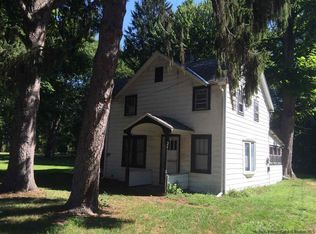 7 Bedford Ave, Tillson, NY 12486