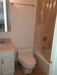 Rented by R New York