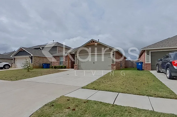3 bed, 2.0 bath, 1405 sqft, $1,975 — Photo 3