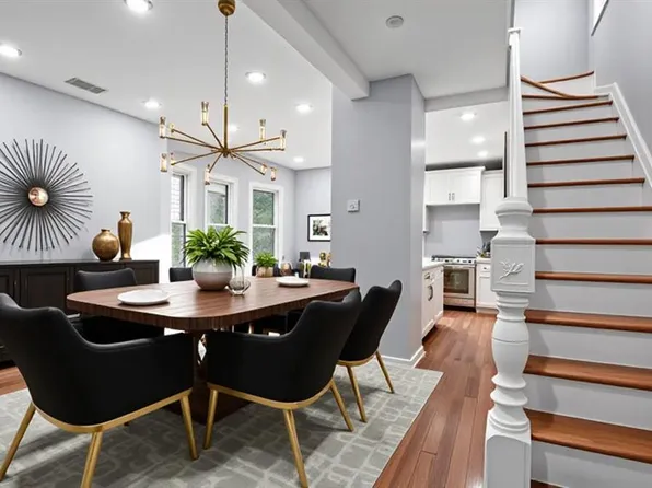 1513 Rosedale Avenue image 3 of 28