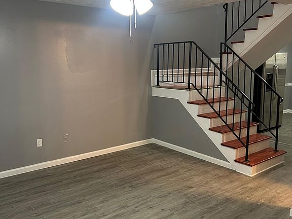 4th image of 2713 Evans Mill Dr